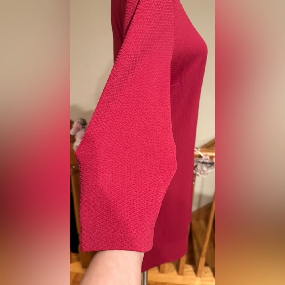 Daisy Fuentes Simple Fuchsia Midi 3/4 Sleeves Geo… - image 4